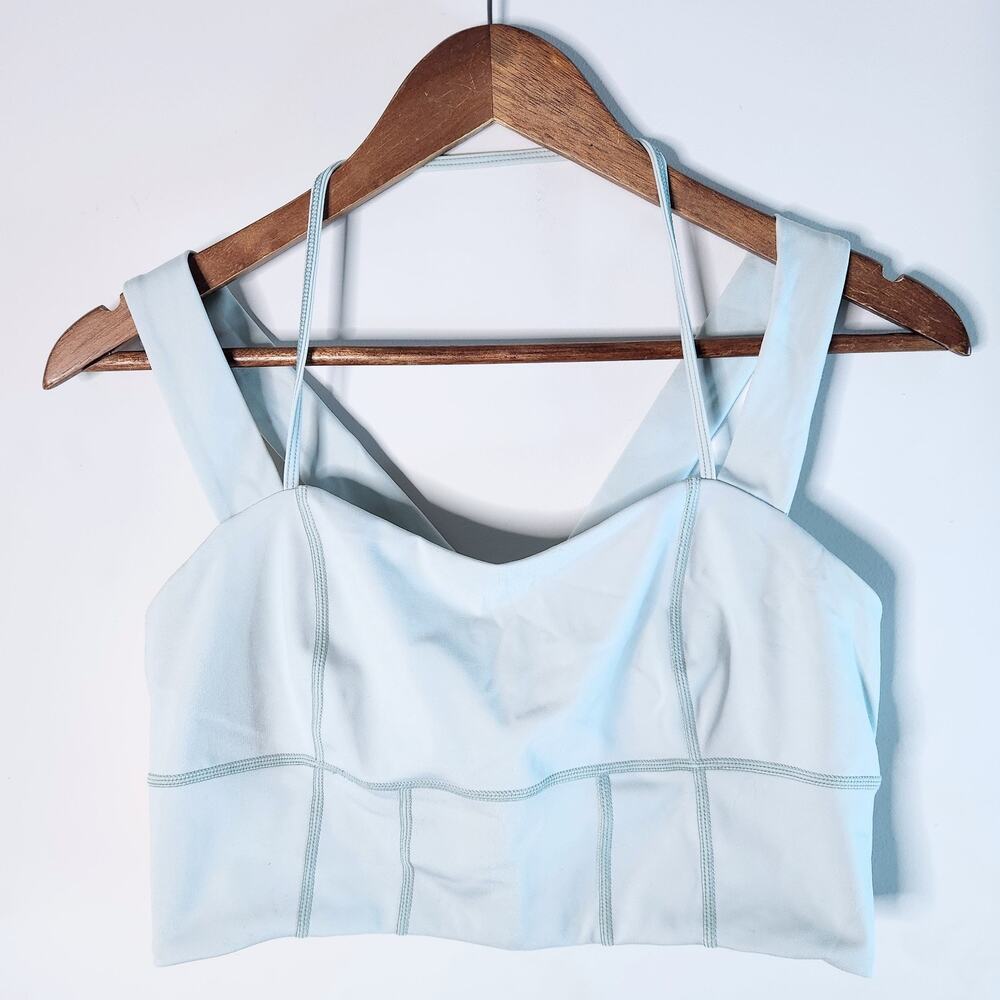 Free People Movement Light Blue Cropped Tank Top Size Medium Workout Athletic